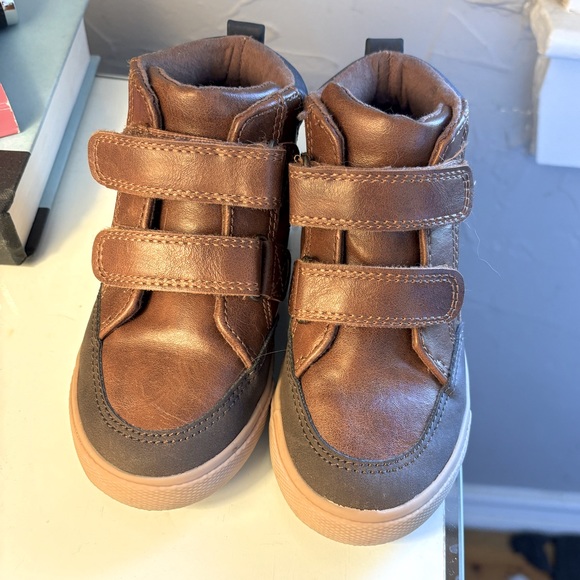 Cat & Jack Shoes - Picture 1 of 3